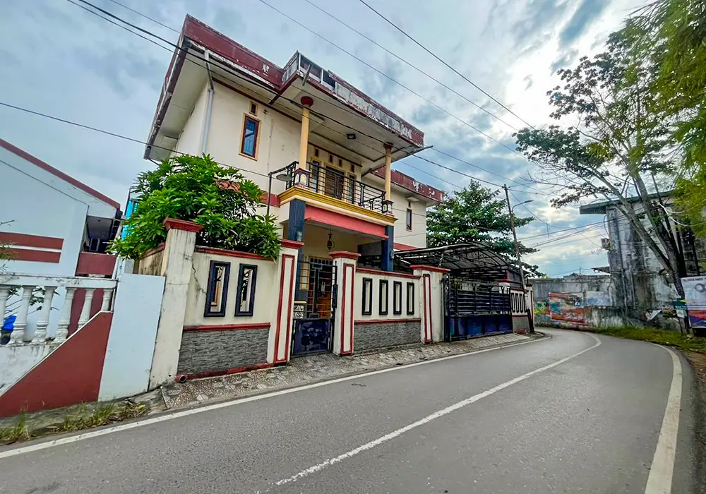 RUMAH DI KOTA BANJARMASIN - WOFF728-1